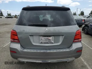 2015 Mercedes-Benz GLK 350 z VIN WDCGG5HB7FG433306, wystawiony jako Copart lot #56588585 z przebiegiem 78 163 mil mil oraz Szkoda całkowita • Salvage title. Historia ofert i sprzedaży dostępna na DreamBid. Obrazek 6.