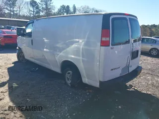 2007 Chevrolet Express Cargo z VIN 1GCFG15X171172320, wystawiony jako IAAI lot #41072238 z przebiegiem 300 000 mil mil oraz . Historia ofert i sprzedaży dostępna na DreamBid. Obrazek 3.