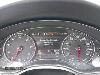 2012 Audi A7 3.0 Prestige with VIN WAUSGAFC0CN004274, listed as a IAAI auction lot 41366267 with 118,976 mi miles. Bid and sale history available at carsss.com. Image 7.