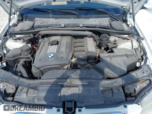 2011 BMW 3 Series 328i xDrive with VIN WBAPK5C51BF122022, listed as a IAAI auction lot 41784529 with Not provided miles and . Bid and sale history available at DreamBid. Image 10.