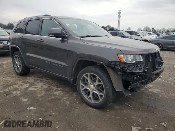 2018 Jeep Grand Cherokee Sterling Edition with VIN 1C4RJFBG6JC347432, listed as a Copart auction lot 46753085 with 61,331 mi miles and Salvage Title. Bid and sale history available at carsss.com. Image 4.