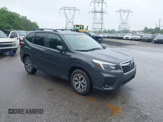 2021 Subaru Forester Premium with VIN JF2SKAFC7MH512678, listed as a IAAI auction lot 42375806 with 33,072 mi miles and . Bid and sale history available at DreamBid. Image 1.