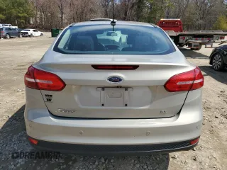 2015 Ford Focus SE with VIN 1FADP3F28FL208776, listed as a Copart auction lot 52661845 with 97,693 mi miles and Clean Title. Bid and sale history available at carsss.com. Image 6.
