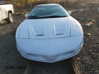 1997 Pontiac Firebird with VIN 2G2FS22K5V2232134, listed as a Copart auction lot 47107645 with 0 mi miles and Salvage Title. Bid and sale history available at carsss.com. Image 5.