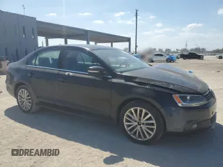 2011 Volkswagen Jetta SEL с VIN 3VWGX7AJ3BM315673, выставлен на аукционе Copart как лот 49214305 с пробегом 125 902 миль миль и Списание • Salvage title. История ставок и продаж доступна на DreamBid. Изображение 4.