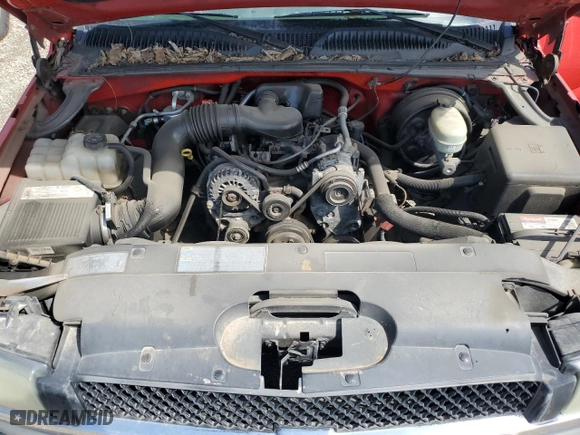 2005 Chevrolet Silverado 1500 Work Truck with VIN 1GCEC14X45Z338059, listed as a Copart auction lot 53183515 with 191,166 mi miles and Clean Title. Bid and sale history available at carsss.com. Image 12.