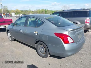 2014 Nissan Versa SV with VIN 3N1CN7AP5EL809218, listed as a IAAI auction lot 42096891 with 87,559 mi miles. Bid and sale history available at carsss.com. Image 3.