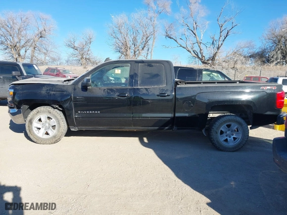 2018 Chevrolet Silverado 1500 LT with VIN 1GCVKREH1JZ183201, listed as a IAAI auction lot 41442397 with 93,531 mi miles. Bid and sale history available at carsss.com. Image 14.