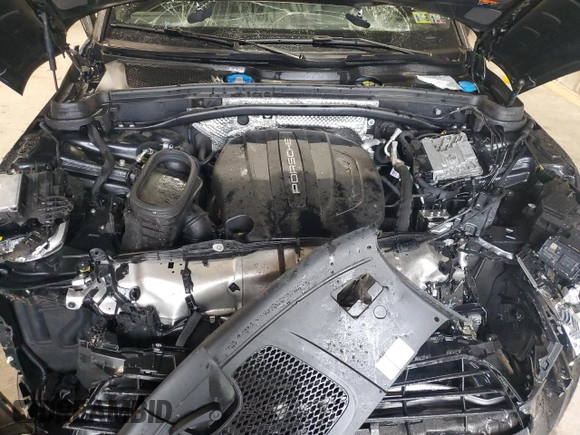 2019 Porsche Macan with VIN WP1AA2A50KLB01997, listed as a Copart auction lot 58163905 with 38,106 mi miles and Salvage title. Bid and sale history available at DreamBid. Image 12.