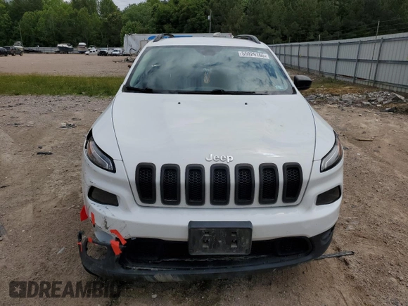 2016 Jeep Cherokee Altitude z VIN 1C4PJLAB7GW171896, wystawiony jako Copart lot #55929165 z przebiegiem 154 784 mil mil oraz Czysty tytuł • Clean title. Historia ofert i sprzedaży dostępna na DreamBid. Obrazek 5.