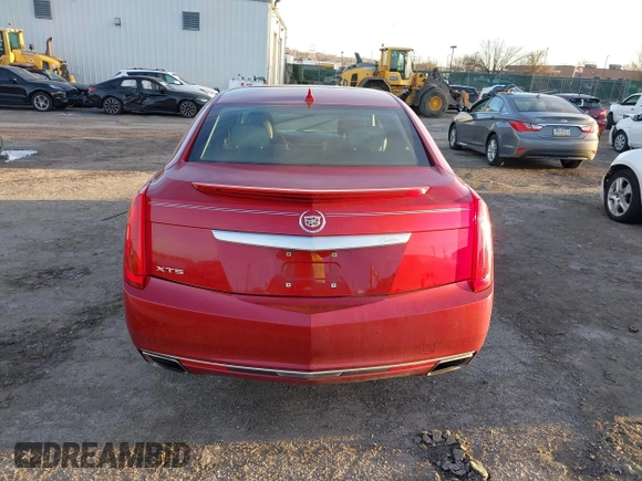 2014 Cadillac XTS Luxury with VIN 2G61M5S32E9149233, listed as a IAAI auction lot 41300177 with 60,888 mi miles. Bid and sale history available at carsss.com. Image 17.