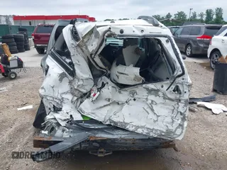 2011 Toyota Sienna LE AAS с VIN 5TDKK3DC5BS031348, выставлен на аукционе IAAI как лот 42376460 с пробегом 141 716 миль миль и . История ставок и продаж доступна на DreamBid. Изображение 17.