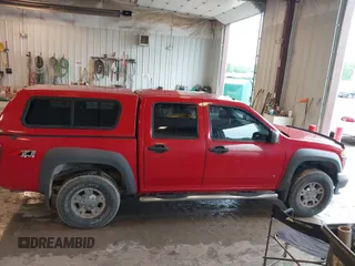 2007 Chevrolet Colorado 1LT z VIN 1GCDT13E678252966, wystawiony jako IAAI lot #42438219 z przebiegiem 205 731 mil mil oraz . Historia ofert i sprzedaży dostępna na DreamBid. Obrazek 13.