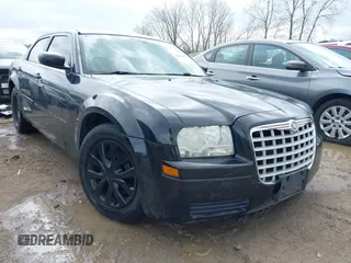 2005 Chrysler 300 300 with VIN 2C3JA43R85H574484, listed as a IAAI auction lot 42049881 with 174,662 mi miles and . Bid and sale history available at DreamBid. Image 1.