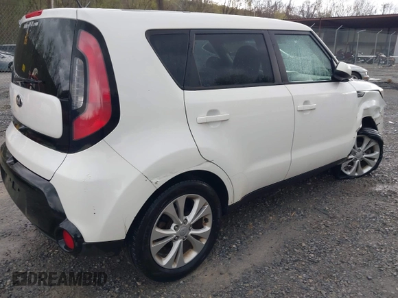 2016 Kia Soul + with VIN KNDJP3A53G7241998, listed as a IAAI auction lot 42016207 with 90,900 mi miles. Bid and sale history available at carsss.com. Image 4.