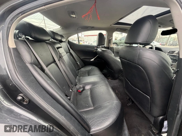 2006 Lexus IS 250 with VIN JTHCK262062006386, listed as a Copart auction lot 52054335 with 194,983 mi miles and Clean Title. Bid and sale history available at DreamBid. Image 6.
