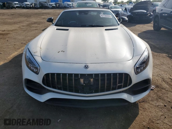 2018 Mercedes-Benz AMG GT AMG GT z VIN WDDYK7HA5JA018630, wystawiony jako Copart lot #67738304 z przebiegiem Nie podano mil oraz Czysty tytuł • Clean title. Historia ofert i sprzedaży dostępna na DreamBid. Obrazek 5.
