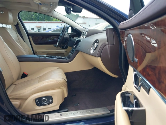 2019 Jaguar XJ R-Sport with VIN SAJWJ1CD0K8W20865, listed as a IAAI auction lot 42206084 with 42,697 mi miles and . Bid and sale history available at DreamBid. Image 5.