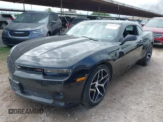 2015 Chevrolet Camaro LT z VIN 2G1FD1E31F9227941, wystawiony jako IAAI lot #41922761 z przebiegiem Nie podano mil oraz . Historia ofert i sprzedaży dostępna na DreamBid. Obrazek 2.