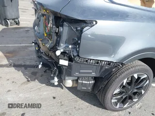 2024 Kia Sorento EX z VIN 5XYRH4JF7RG298595, wystawiony jako IAAI lot #42177922 z przebiegiem 11 963 mil mil oraz . Historia ofert i sprzedaży dostępna na DreamBid. Obrazek 18.