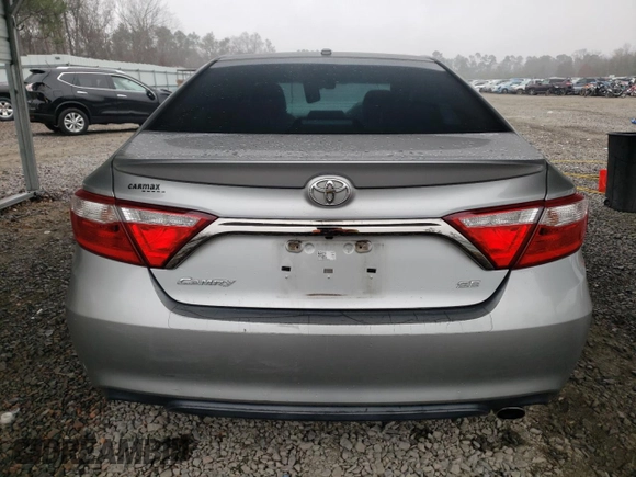 2015 Toyota Camry XLE with VIN 4T1BF1FKXFU056613, listed as a Copart auction lot 44527035 with 112,250 mi miles and Salvage Title. Bid and sale history available at carsss.com. Image 6.