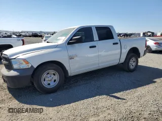 2019 Ram 1500 Tradesman z VIN 3C6RR6KG4KG681148, wystawiony jako Copart lot #75284624 z przebiegiem 92 143 mil mil oraz Szkoda całkowita • Salvage title. Historia ofert i sprzedaży dostępna na DreamBid. Obrazek 1.
