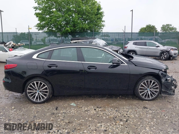 2021 BMW 2 Series 228i xDrive z VIN WBA73AK08M7H41082, wystawiony jako IAAI lot #42203395 z przebiegiem 45 240 mil mil oraz . Historia ofert i sprzedaży dostępna na DreamBid. Obrazek 12.