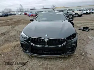 2020 BMW M8 z VIN WBSAE0C0XLCD01469, wystawiony jako Copart lot #47221453 z przebiegiem Nie podano mil oraz . Historia ofert i sprzedaży dostępna na DreamBid. Obrazek 11.