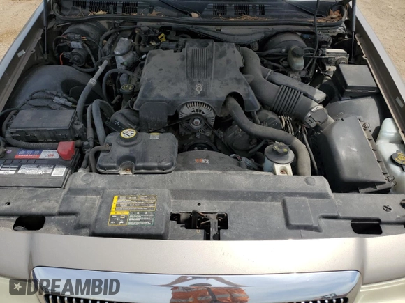 2003 Mercury Grand Marquis GS Convenience z VIN 2MEFM74WX3X619151, wystawiony jako Copart lot #55512335 z przebiegiem 101 627 mil mil oraz Szkoda całkowita • Salvage title. Historia ofert i sprzedaży dostępna na DreamBid. Obrazek 11.