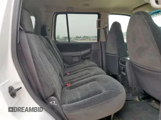 2002 Ford Explorer XLT с VIN 1FMZU73E62ZA76375, выставлен на аукционе Copart как лот 65136415 с пробегом 226 493 миль миль и Чистый • Clean title. История ставок и продаж доступна на DreamBid. Изображение 11.
