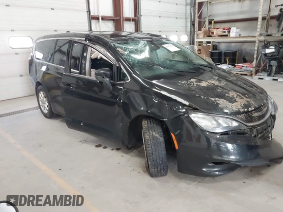 2017 Chrysler Pacifica Touring with VIN 2C4RC1DGXHR585294, listed as a IAAI auction lot 41971914 with 153,028 mi miles and . Bid and sale history available at DreamBid. Image 1.