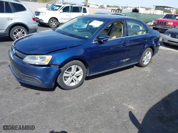 2013 Volkswagen Jetta Sedan Hybrid SE with VIN 3VW637AJ8DM227714, listed as a IAAI auction lot 41979740 with 170,648 mi miles. Bid and sale history available at carsss.com. Image 2.