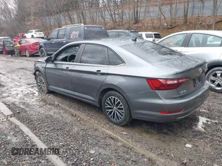 2020 Volkswagen Jetta S с VIN 3VWCB7BU6LM037651, выставлен на аукционе IAAI как лот 41664942 с пробегом 72 918 миль миль и . История ставок и продаж доступна на DreamBid. Изображение 3.