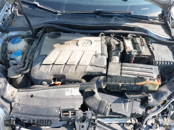 2013 Volkswagen Jetta TDI w/Sunroof & Nav with VIN 3VWPL7AJXDM600708, listed as a IAAI auction lot 42400339 with 177,588 mi miles and . Bid and sale history available at DreamBid. Image 10.