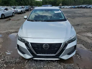 2021 Nissan Sentra SV with VIN 3N1AB8CV6MY208984, listed as a Copart auction lot 61301575 with 40,055 mi miles and Salvage title. Bid and sale history available at DreamBid. Image 5.