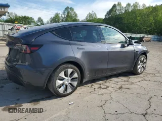 2022 Tesla Model Y Long Range z VIN 7SAYGDEE1NF430383, wystawiony jako Copart lot #56208825 z przebiegiem 60 612 mil mil oraz Szkoda całkowita • Salvage title. Historia ofert i sprzedaży dostępna na DreamBid. Obrazek 3.
