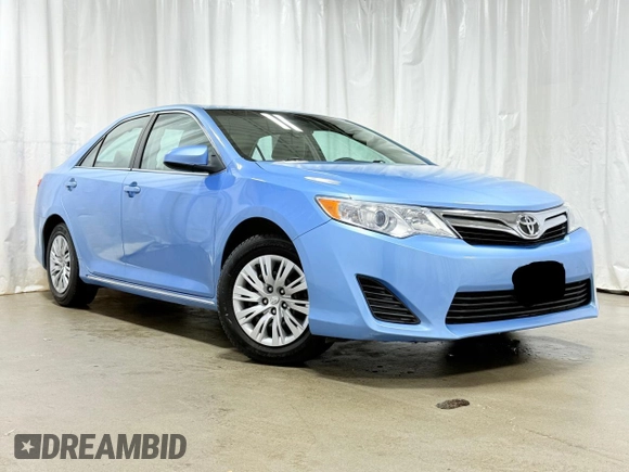 2014 Toyota Camry L with VIN 4T4BF1FK4ER360492, listed as a Copart auction lot 55798335 with 72,005 mi miles and Clean Title. Bid and sale history available at carsss.com. Image 1.