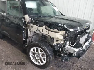 2020 Jeep Renegade Latitude with VIN ZACNJBBB5LPL69624, listed as a IAAI auction lot 41481985 with 45,432 mi miles. Bid and sale history available at carsss.com. Image 6.