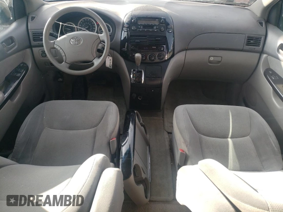 2005 Toyota Sienna LE with VIN 5TDBA23C25S047963, listed as a Copart auction lot 43826585 with 189,785 mi miles and Salvage Title. Bid and sale history available at carsss.com. Image 8.