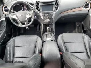 2018 Hyundai Santa Fe Ultimate с VIN 5XYZW4LA5JG545656, выставлен на аукционе Copart как лот 57390895 с пробегом 82 988 миль миль и На запчасти • Non repairable. История ставок и продаж доступна на DreamBid. Изображение 8.