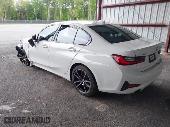 2020 BMW 3 Series 330i xDrive with VIN 3MW5R7J04L8B40479, listed as a IAAI auction lot 42303596 with 44,947 mi miles and . Bid and sale history available at DreamBid. Image 3.