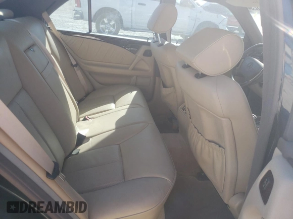 1997 Mercedes-Benz E-Class with VIN WDBJF72F0VA189407, listed as a Copart auction lot 76073234 with 114,692 mi miles and Salvage Title. Bid and sale history available at carsss.com. Image 10.