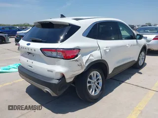 2022 Ford Escape SE z VIN 1FMCU9G60NUC01957, wystawiony jako IAAI lot #42221467 z przebiegiem 46 836 mil mil oraz . Historia ofert i sprzedaży dostępna na DreamBid. Obrazek 4.