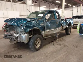 2000 Ford F-250 XL with VIN 1FTNX21F5YEE22098, listed as a IAAI auction lot 40899007 with 254,361 mi miles and . Bid and sale history available at DreamBid. Image 2.