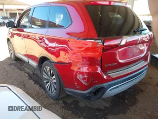 2020 Mitsubishi Outlander SE z VIN JA4AD3A33LZ009031, wystawiony jako IAAI lot #42154484 z przebiegiem 39 803 mil mil oraz . Historia ofert i sprzedaży dostępna na DreamBid. Obrazek 3.