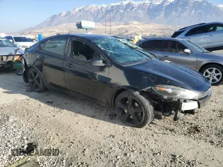 2014 Dodge Dart SXT with VIN 1C3CDFBBXED802563, listed as a Copart auction lot 46532045 with 198,563 mi miles and Salvage Title. Bid and sale history available at carsss.com. Image 4.