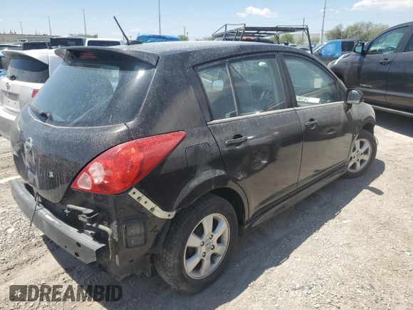 2011 Nissan Versa S z VIN 3N1BC1CP5BL376510, wystawiony jako Copart lot #54111255 z przebiegiem 189 500 mil mil oraz Szkoda całkowita • Salvage title. Historia ofert i sprzedaży dostępna na DreamBid. Obrazek 3.
