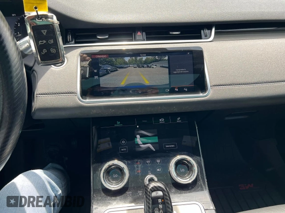 2020 Land Rover Range Rover Evoque SE z VIN SALZP2FX9LH021558, wystawiony jako Copart lot #58984965 z przebiegiem 157 349 mil mil oraz Czysty tytuł • Clean title. Historia ofert i sprzedaży dostępna na DreamBid. Obrazek 10.