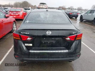 2020 Nissan Altima 2.5 SV with VIN 1N4BL4DV5LC260271, listed as a IAAI auction lot 41735942 with 93,662 mi miles. Bid and sale history available at carsss.com. Image 17.