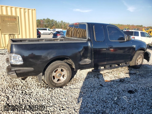 1999 Ford F-150 XL with VIN 2FTRX07W0XCA08082, listed as a Copart auction lot 82246214 with 189,950 mi miles and Salvage title. Bid and sale history available at DreamBid. Image 3.